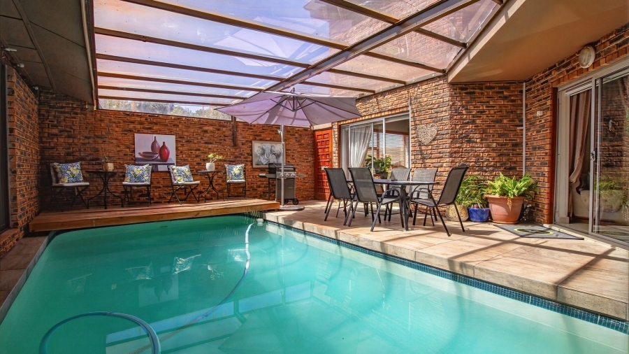 7 Bedroom Property for Sale in Vredenburg Western Cape